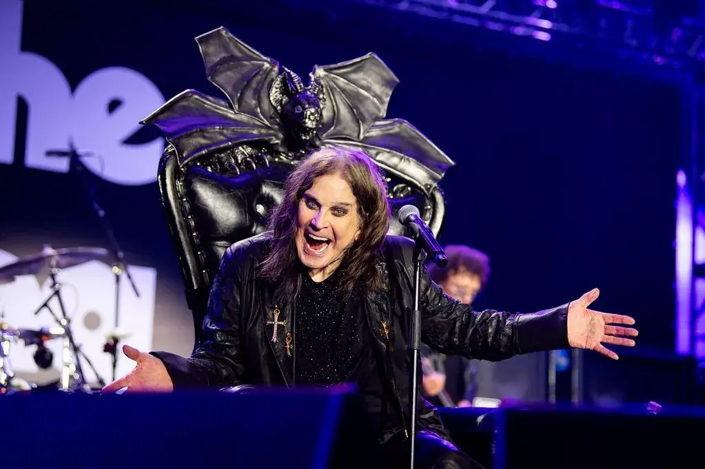Ozzy Osbourne Dies at 76: The End of an Era in Heavy Metal 2 Ozzy Osbourne's final concert performance during his 'Back to the Beginning' tour. (Image Source: PR Supplied)